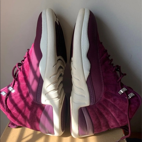 Retro 12 - Picture 4 of 8